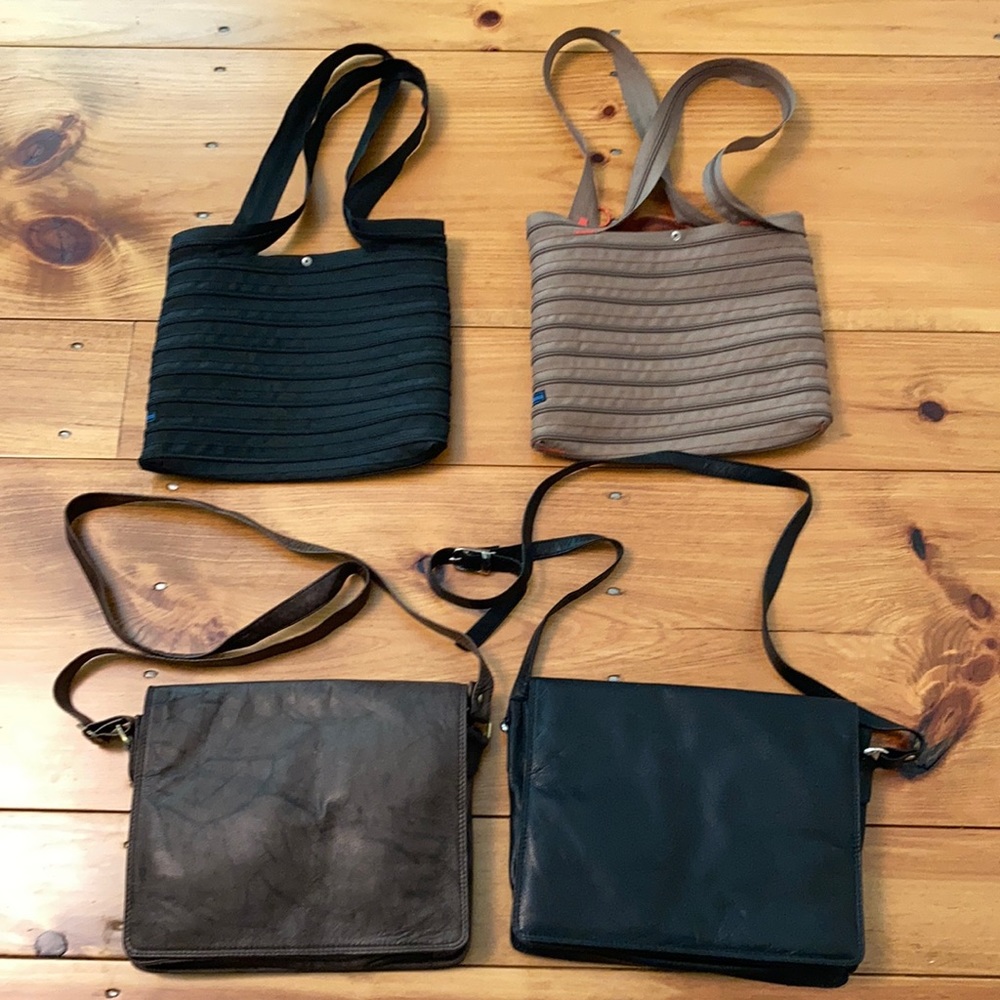 Bundle of four bags